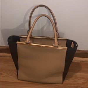Michael Kors Lana Beige & Black Leather Bag
